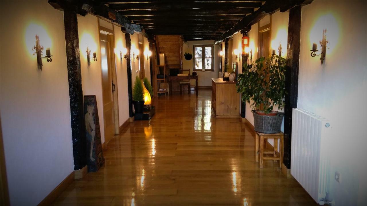 Albergue Mandoia Aterpetxea Arantzazu ภายนอก รูปภาพ