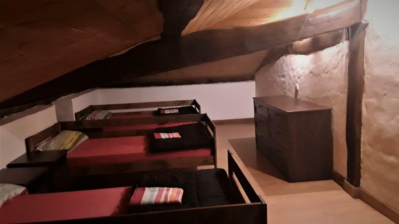 Albergue Mandoia Aterpetxea Arantzazu ภายนอก รูปภาพ