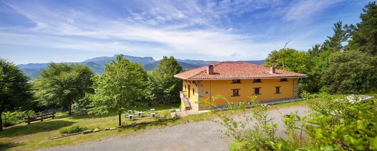 Albergue Mandoia Aterpetxea Arantzazu ภายนอก รูปภาพ