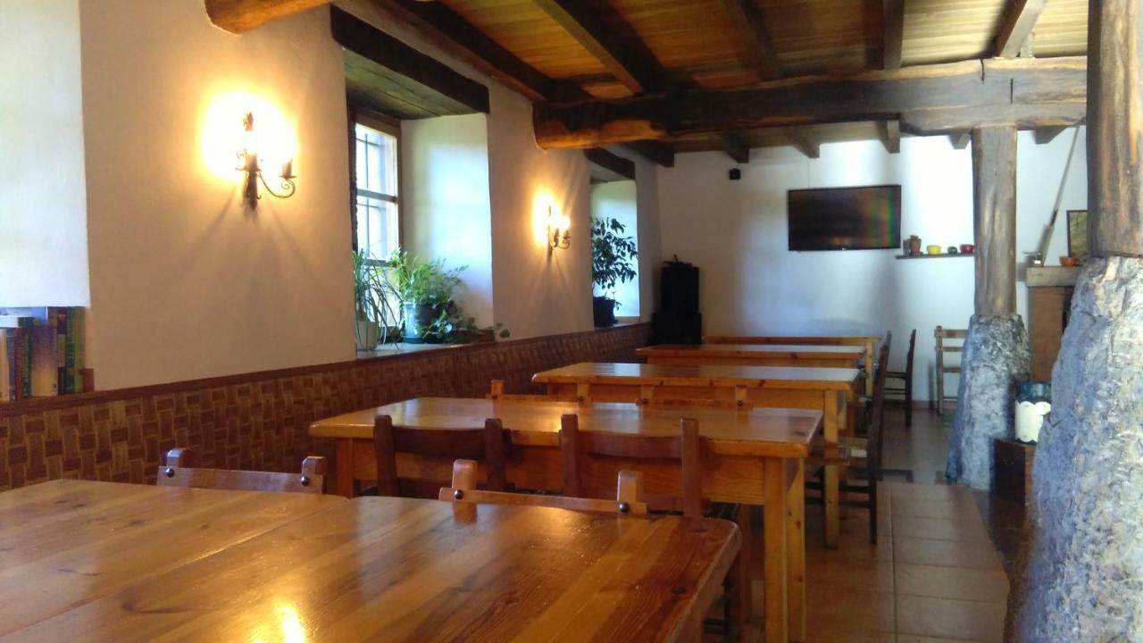 Albergue Mandoia Aterpetxea Arantzazu ภายนอก รูปภาพ