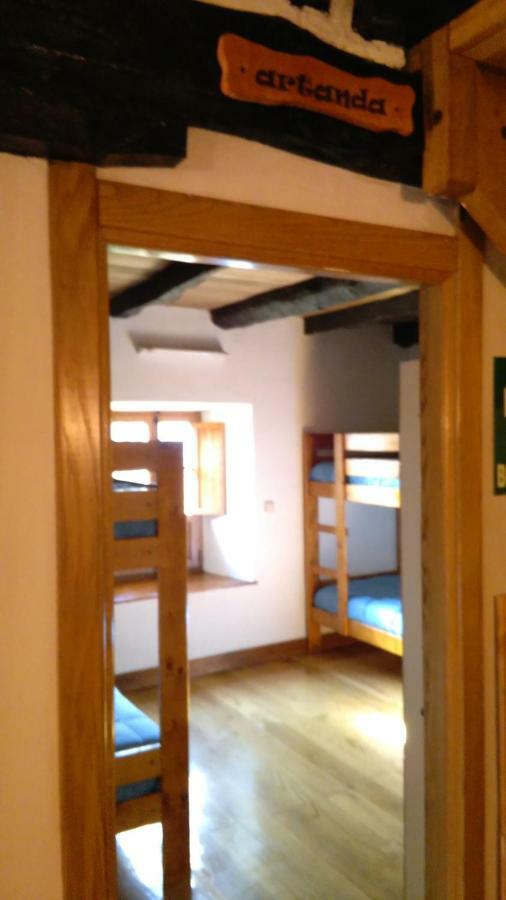 Albergue Mandoia Aterpetxea Arantzazu ภายนอก รูปภาพ